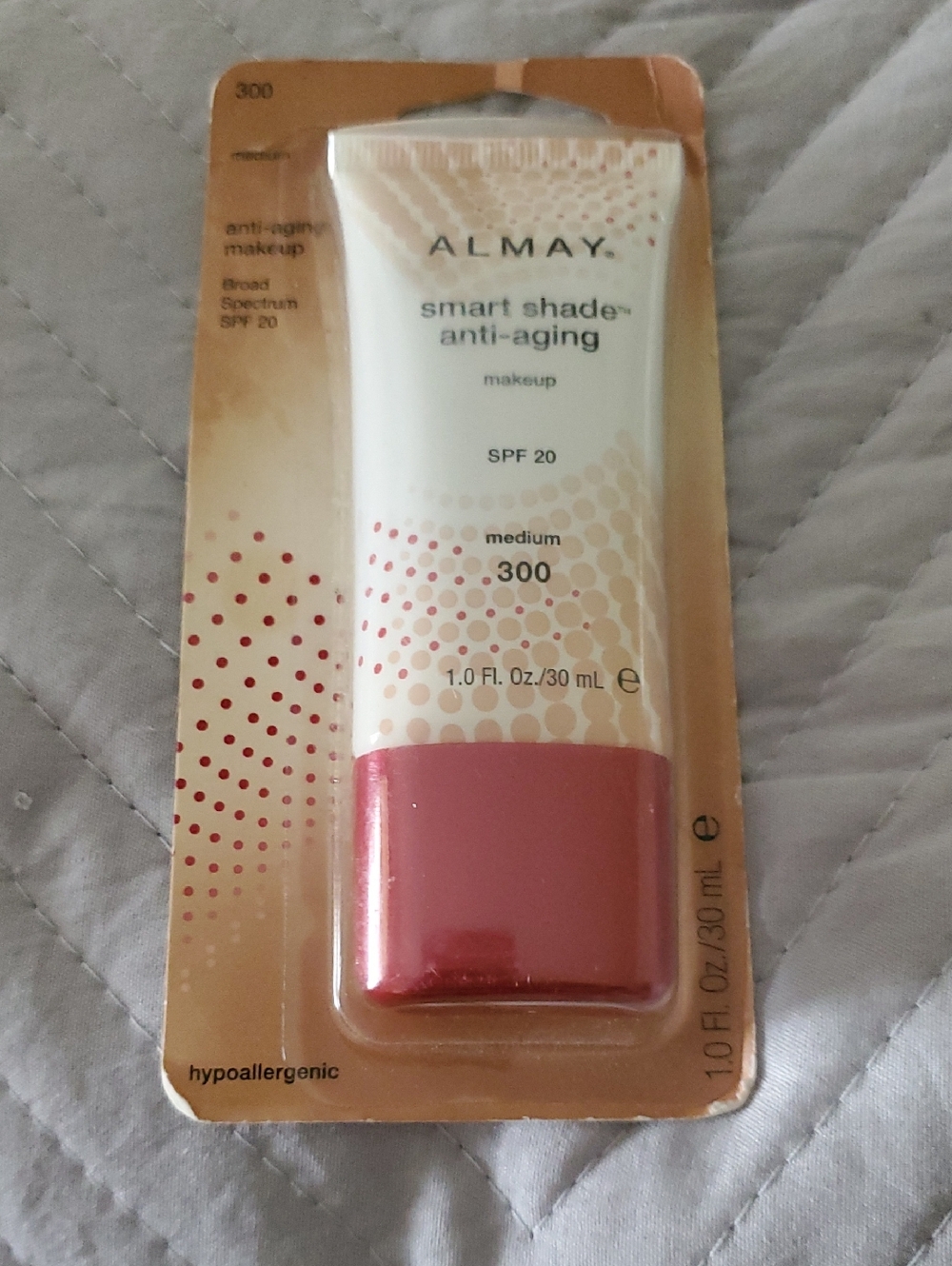 Almay HTF Smart Shade Anti-Aging Makeup Medium